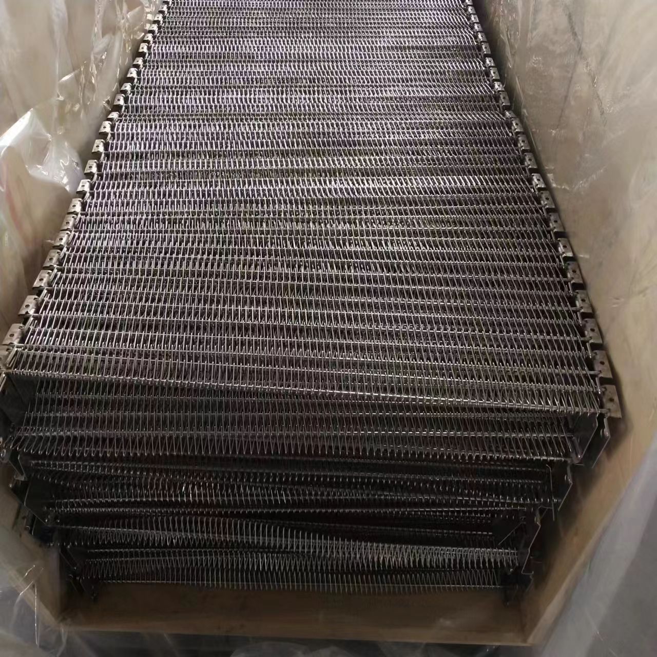 Export packing proof for stainless steel conveyor belt shipment