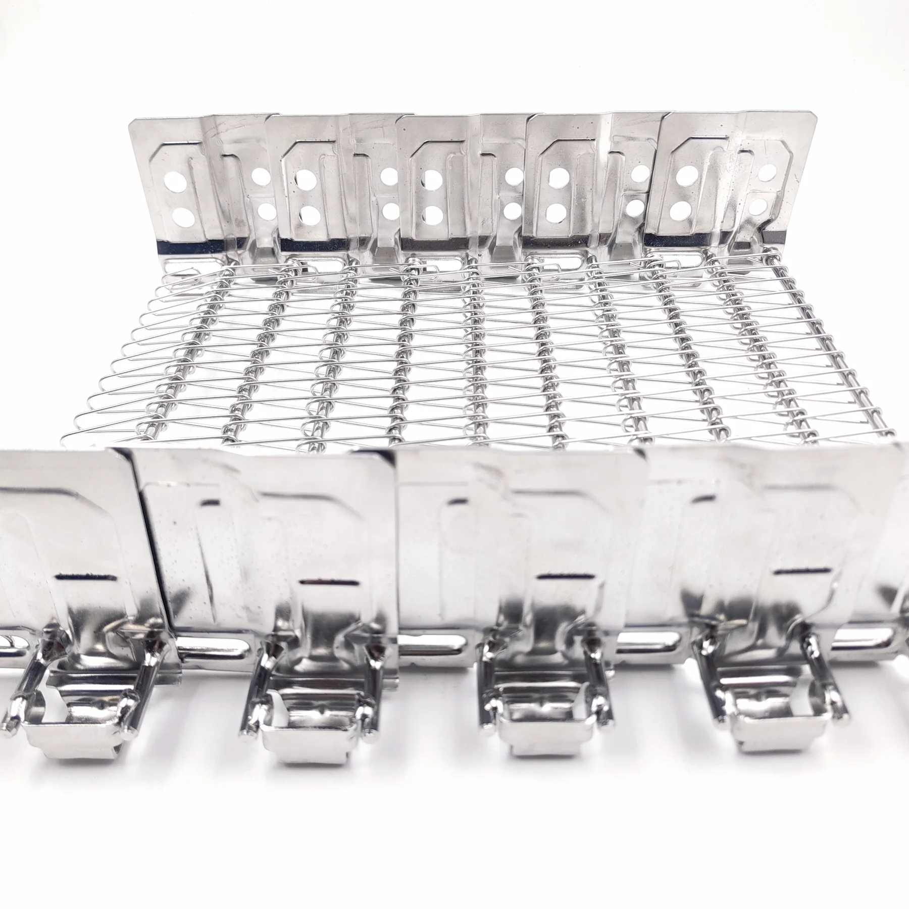 Self-stacker belt chain side detail